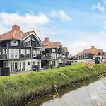 8 Person In Bogense-by Traum Bogense