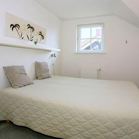 Prázdninový dům 8 Person In Bogense-by Traum *