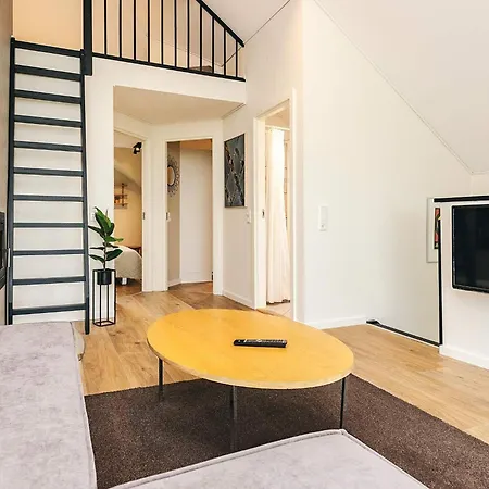 8 Person In Bogense-by Traum * Bogense